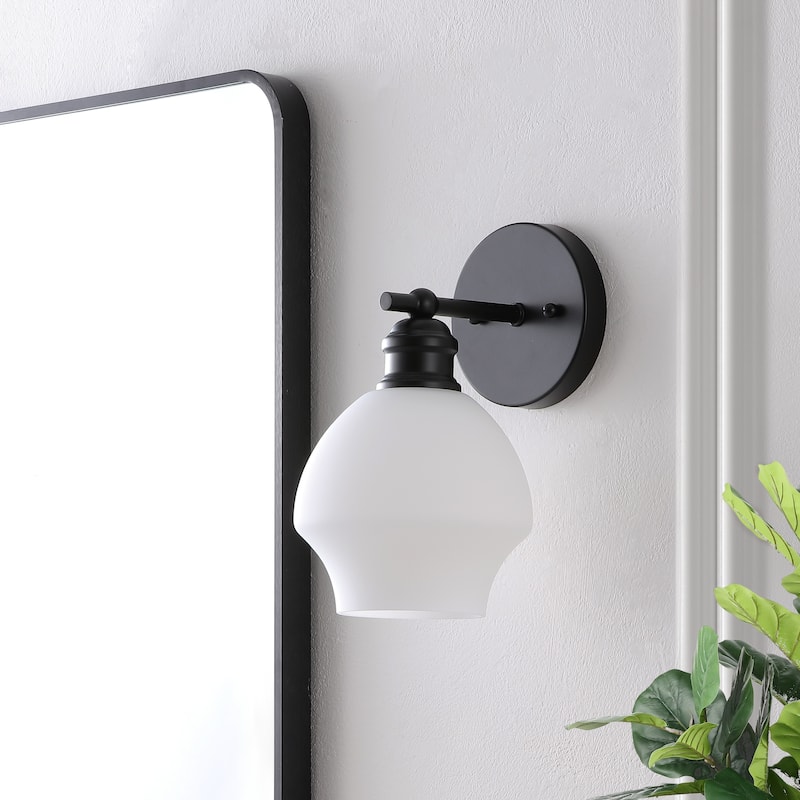 SAFAVIEH Natallia 8-inch Wall Sconce with LED Bulb (Set of 2) - 6.3 W In. x 7.5 D In. x 10.4 In. H - 6Wx8Dx10H