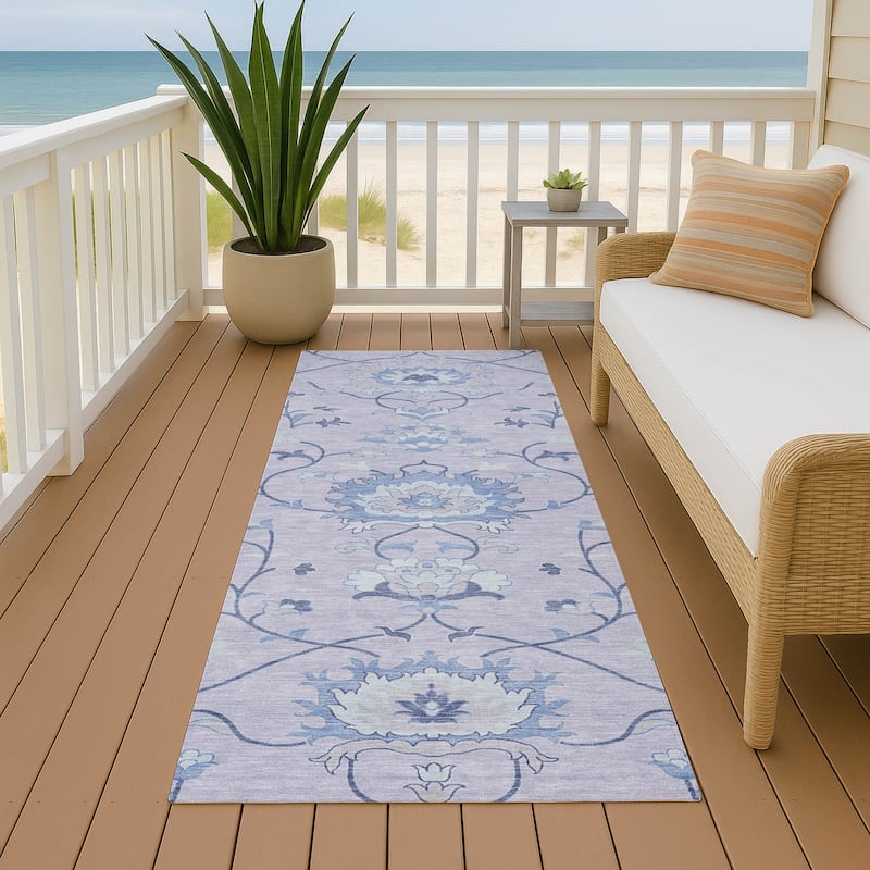 Machine Washable Indoor/ Outdoor Traditional Serena Chantille Rug - Lilac - 2'3" x 7'6"