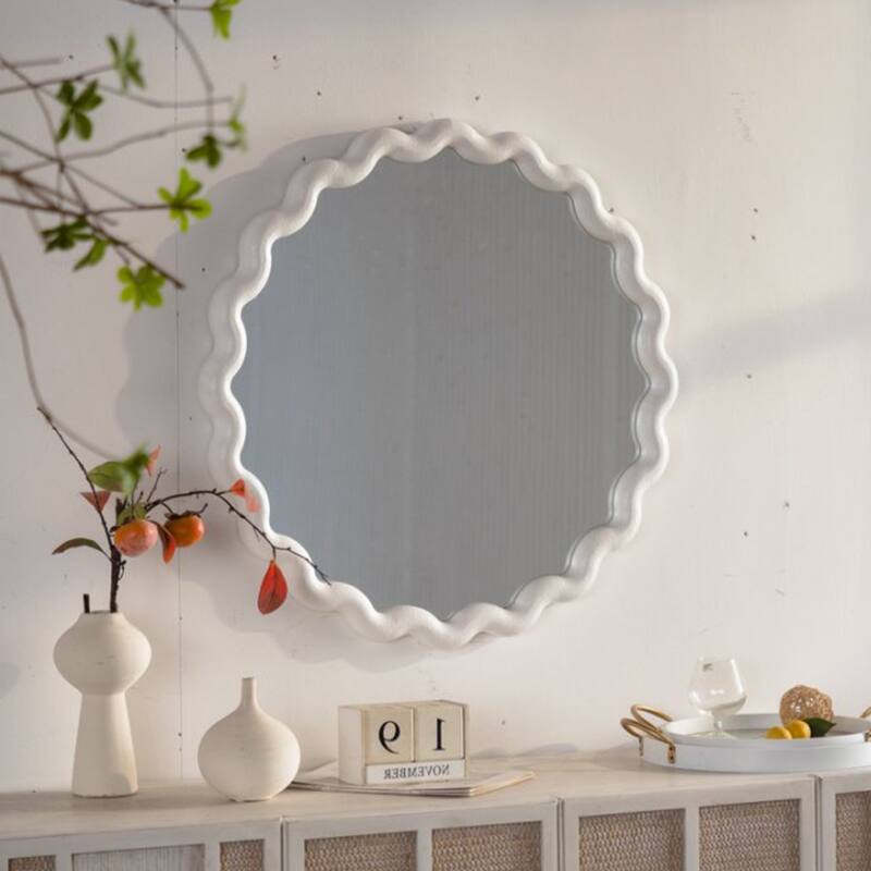 White Scalloped Round Wall Mirror, Wavy Frame for Living Room/Bedroom/Bathroom Decor - Cream White - Cream White