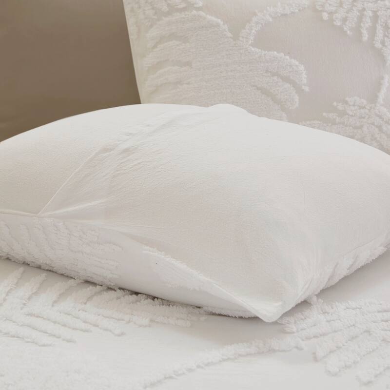 Madison Park Osanna White Tufted Cotton Chenille Palm Duvet Cover Set
