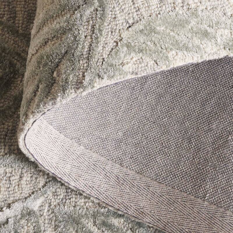 SAFAVIEH Handmade Soho Xhuljeta Contemporary Wool Rug