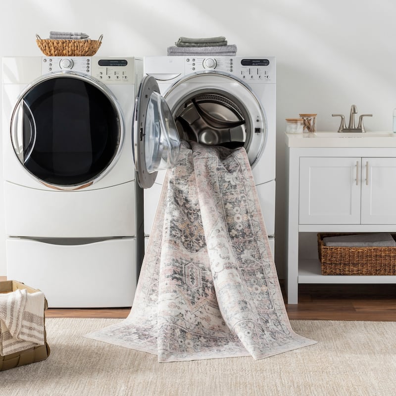 Livabliss Traditional Lavable Medallion Washable Area Rug