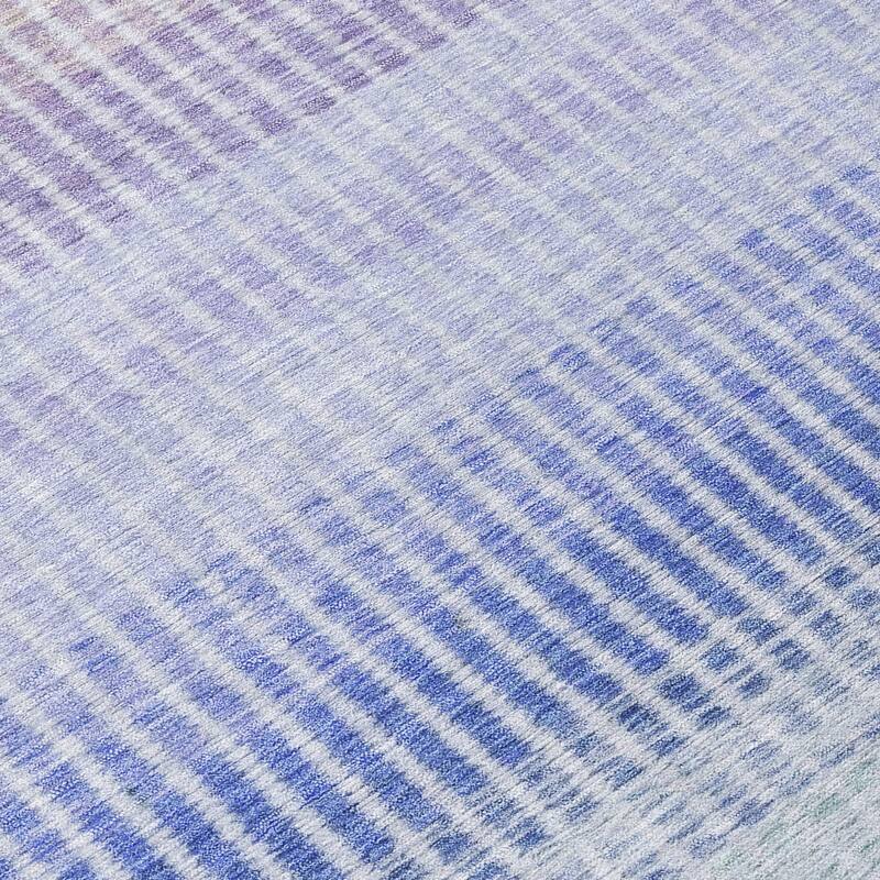 Machine Washable Indoor/ Outdoor Contemporary Stripes Chantille Rug