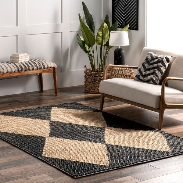 Brooklyn Rug Co Linnie Bold Diamond Jute Area Rug. - Bed Bath & Beyond ...