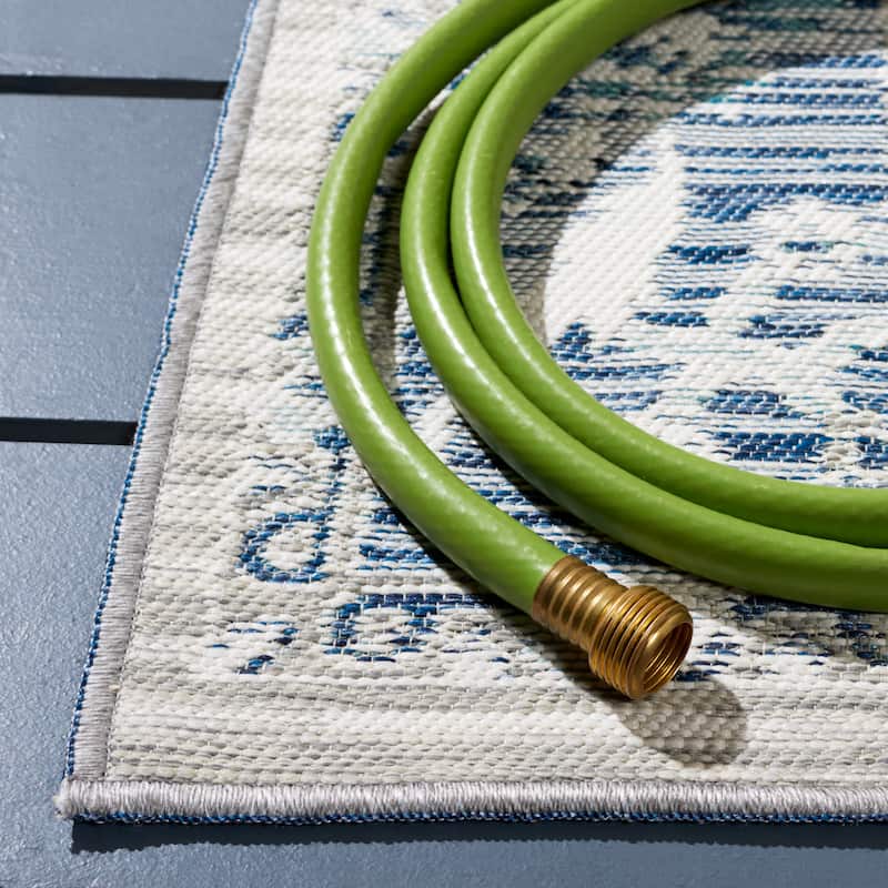 SAFAVIEH Sunrise Azzah Indoor/Outdoor Waterproof Rug