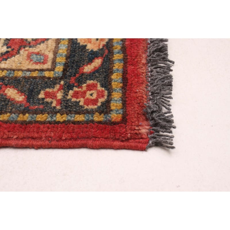ECARPETGALLERY Hand-knotted Ghazni Red Wool Rug - 4'0 x 5'9