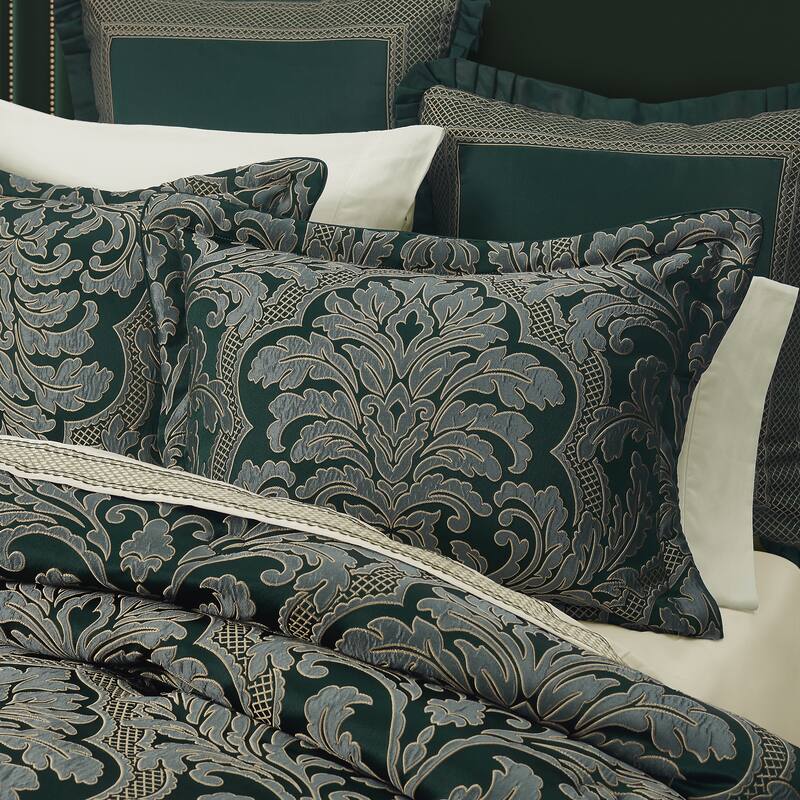 Bellini Comforter Set