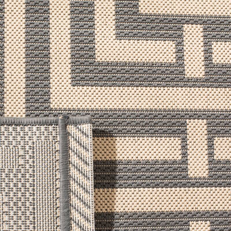 SAFAVIEH Courtyard Ginger Indoor/ Outdoor Waterproof Patio Backyard Rug