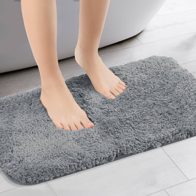 Luxury Bath Mat, Furry Soft Bathroom Rug, Solid Plush Shaggy Bath Carpet - Grey - 20" x 32"