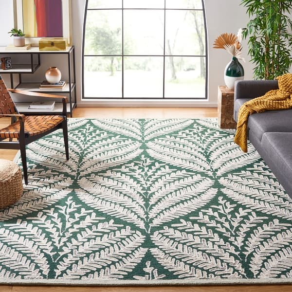 slide 2 of 139, SAFAVIEH Handmade Capri Ilianka Wool Rug 10' x 14' - Dark Green/Ivory - Rectangle