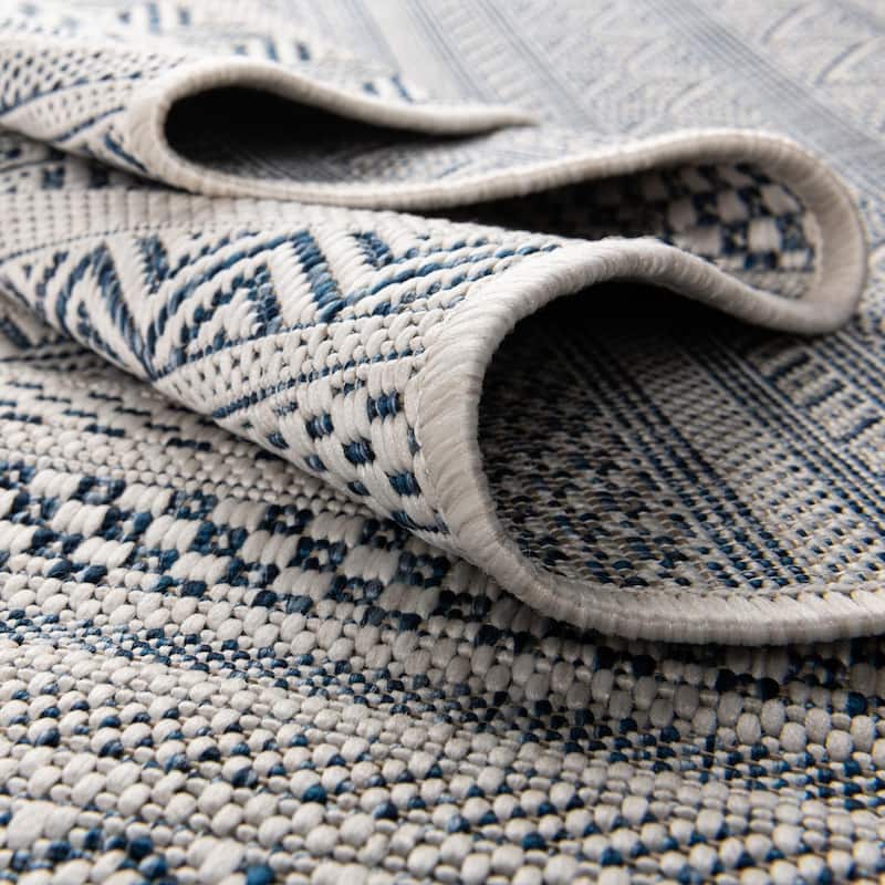 Outdoor Laaset Collection Area Rug