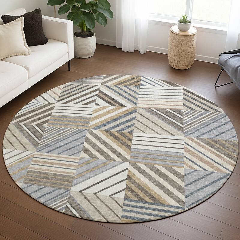 Machine Washable Indoor/ Outdoor Geo Mosaic Chantille Rug