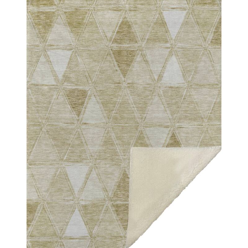Premium Machine Washable Modern Diamonds Sherpa Throw Blanket
