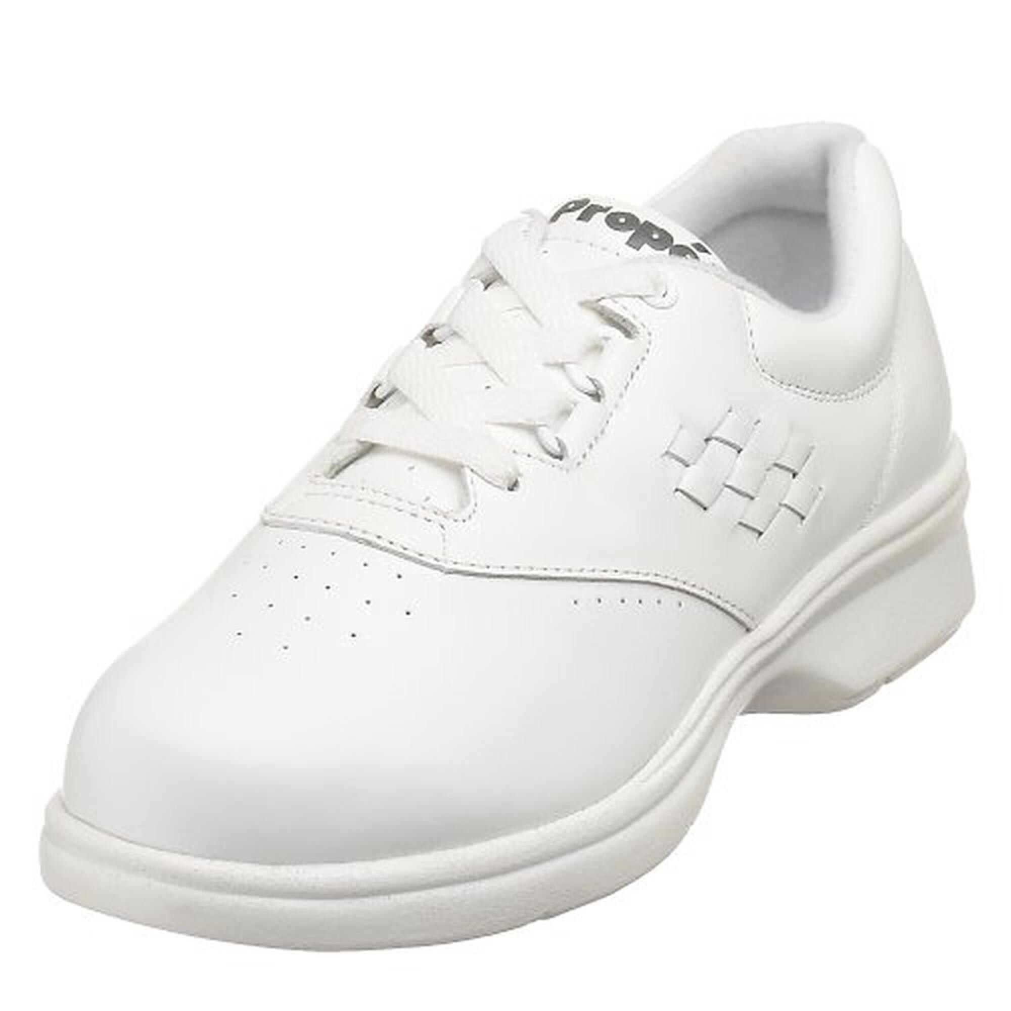 propet tennis shoes