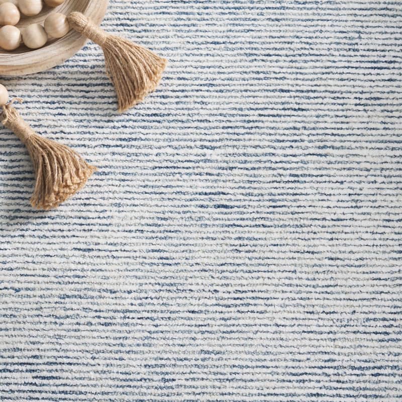 SAFAVIEH Handmade Soho Esmehan Contemporary Wool Rug