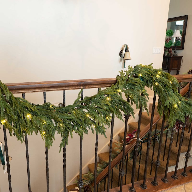 9 ft. Pre-Lit LED Garland - Norfolk - 108