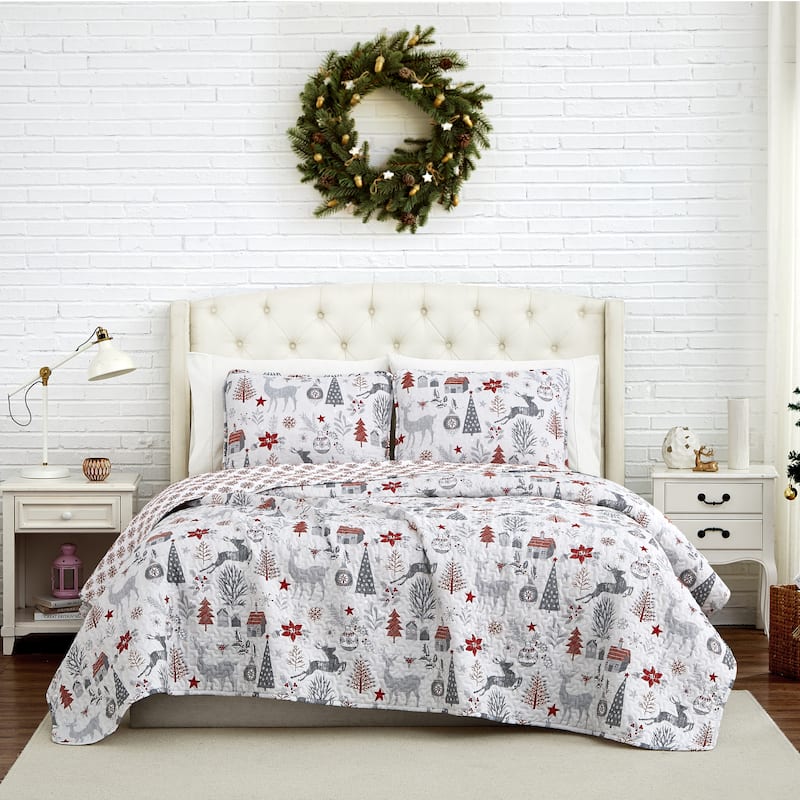Holly Jolly Lane Oversized Reversable Quilt Set - King - Cal King - Holly Jolly Lane Print