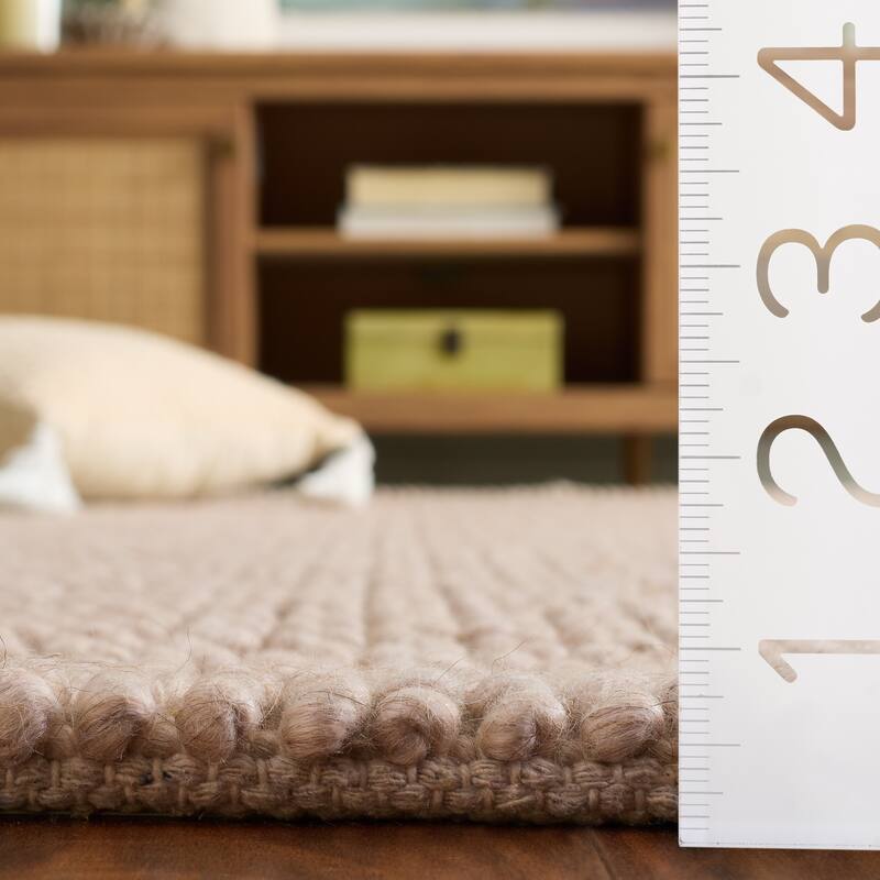 SAFAVIEH Handmade Natura Dorte Casual Wool Rug