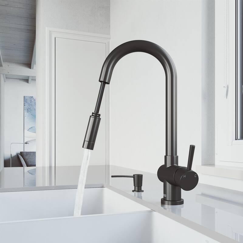VIGO Gramercy 17" H Single Handle Pull-Down Spout Kitchen Faucet