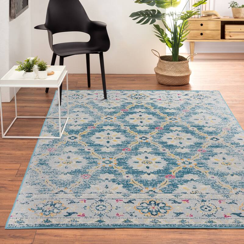 Sevita Faded Floral Transitional Boho Area Rug - 7'9" X 9'9"
