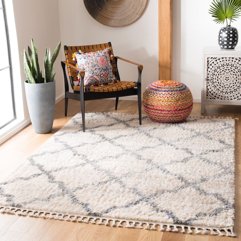 SAFAVIEH Berber Fringe Edelinde Melva Trellis Rug - 5'3" x 7'6" - Cream/Grey