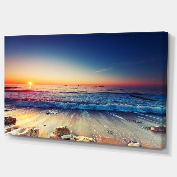 Designart undefinedBeautiful Sunrise over Blue Seaundefined Modern ...