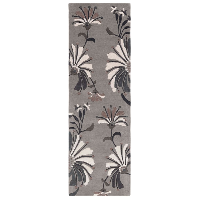 SAFAVIEH, Handmade Soho Renada Floral N.Z. Wool Rug