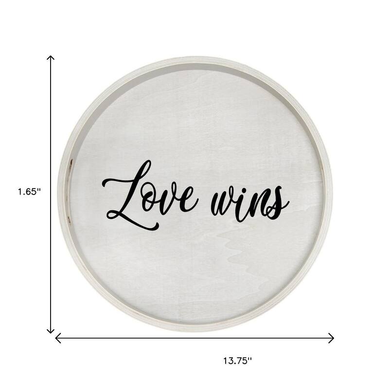 HomeRoots 14" Gray And Black Love Wins Round Serving Tray With Handles - 13.75 in. x 1.65 in. x 13.75 in.