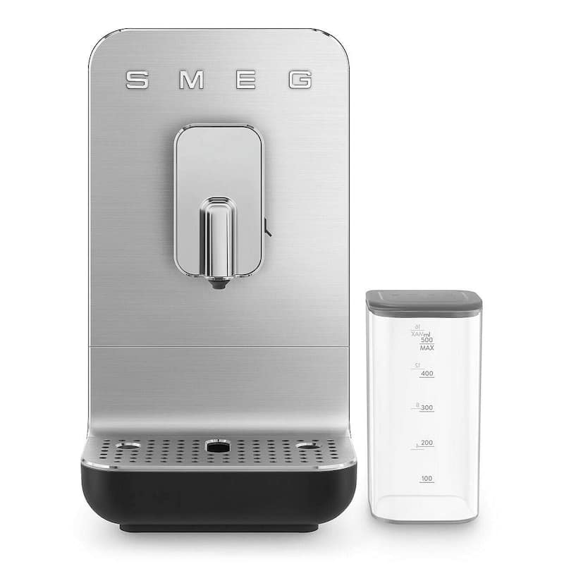Smeg Fully Automatic Coffee Machine with Auto Frother BCC13