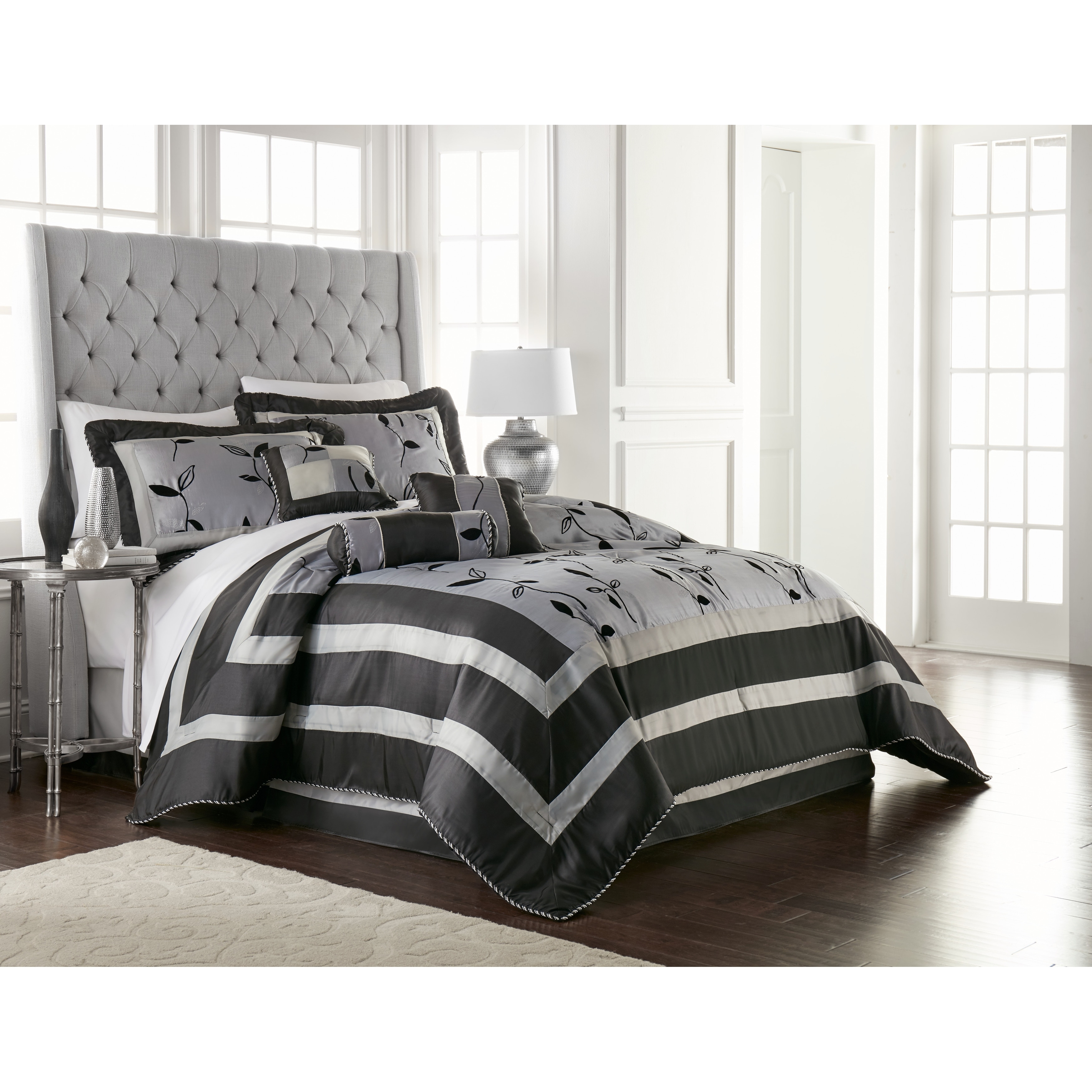 Nanshing Pandora Silver Leaf Pattern 7-Piece Comforter Set