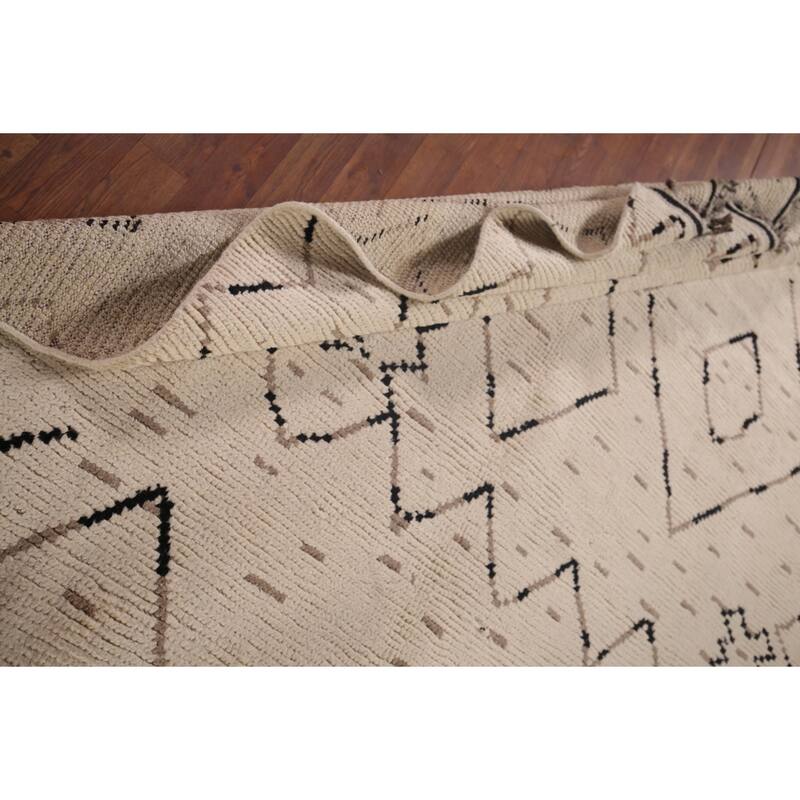 All-Over Ivory Moroccan Area Rug Handmade Wool Carpet - 6'1"x 9'11"