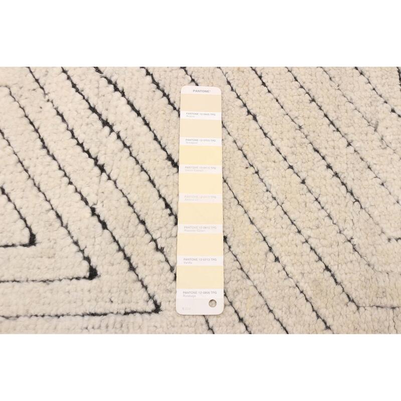 ECARPETGALLERY Hand-knotted Tangier Ivory Wool Rug - 5'9 x 7'9