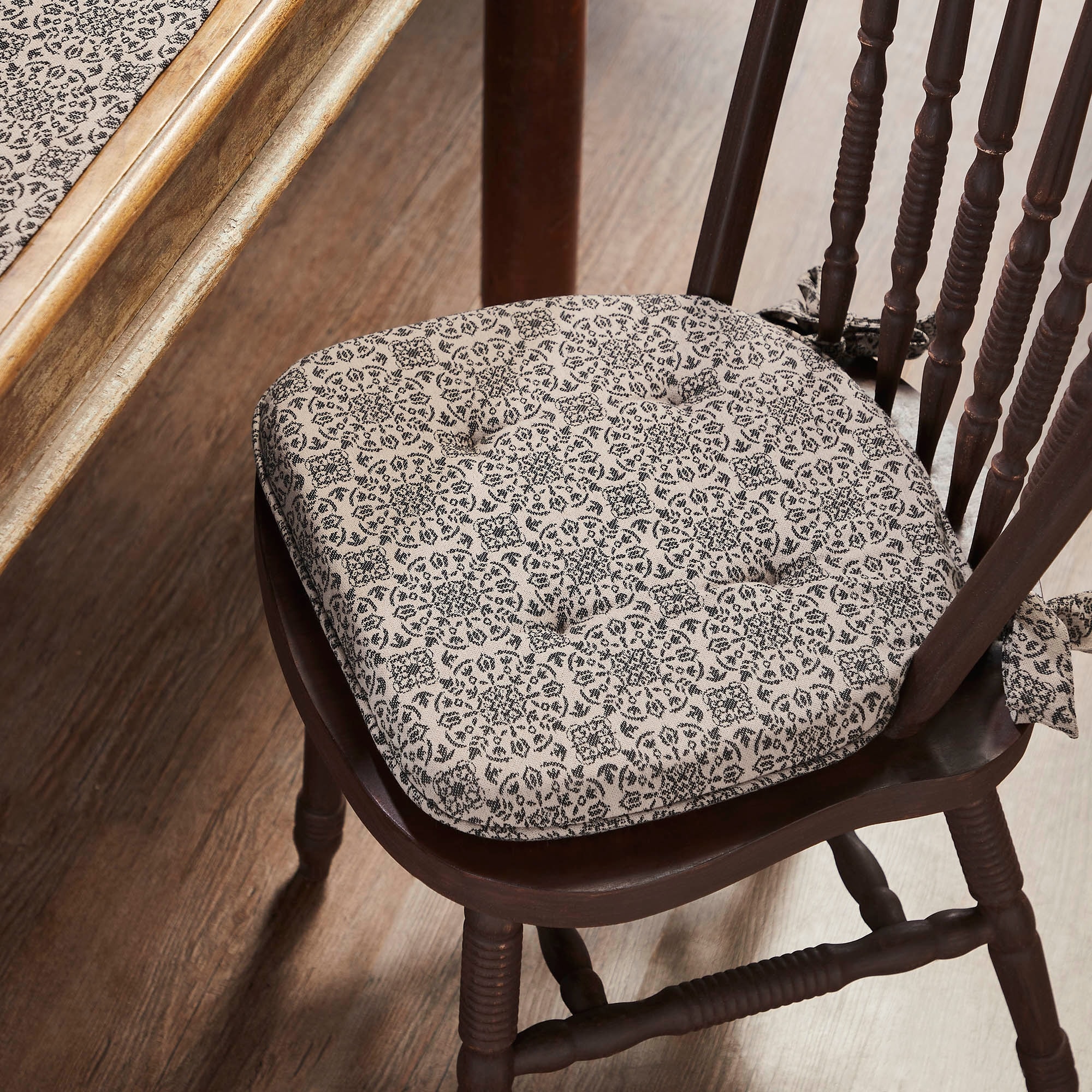 Bed bath and beyond dining room chair cushions cheap