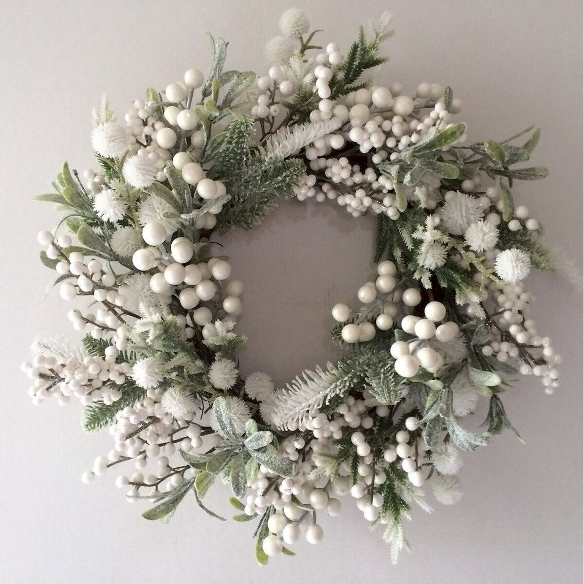 White store berry wreath