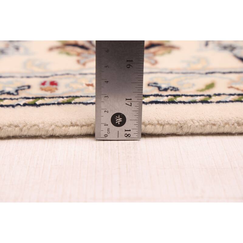 ECARPETGALLERY Hand-knotted Nain Cream Silk, Wool Rug - 5'8 x 5'11