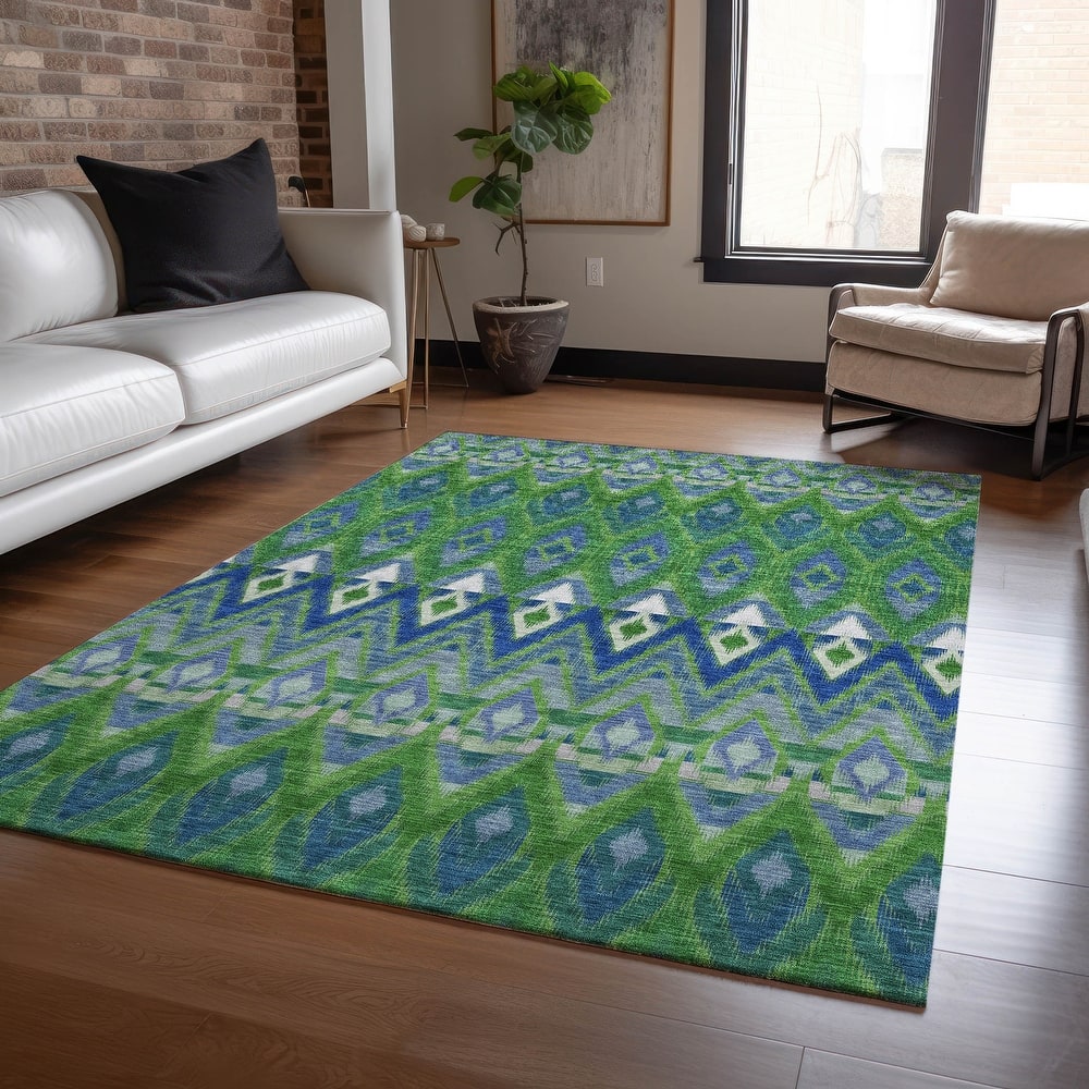 Machine Washable Indoor/ Outdoor Chantille Geometric Boho Rug