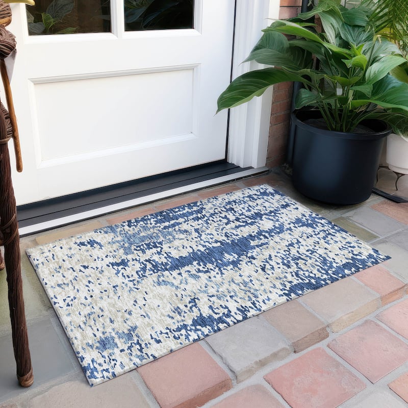 Machine Washable Indoor/ Outdoor Abstract Chantille Rug - Navy - 1'8" x 2'6"