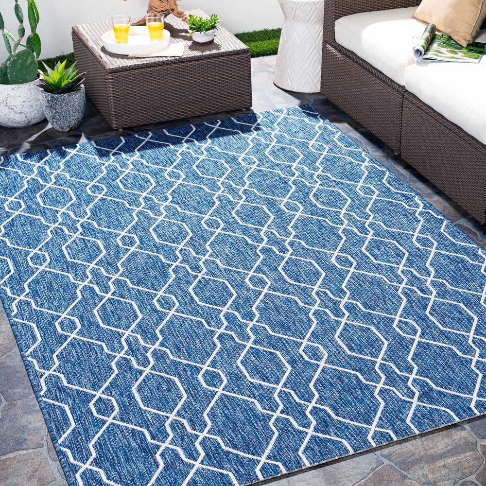 Livabliss Maurizio Indoor/ Outdoor Trellis Area Rug
