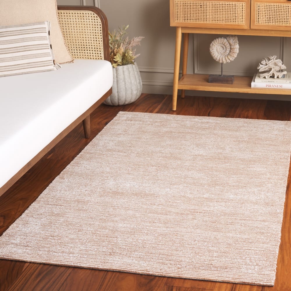 SAFAVIEH Handmade Soho Gorana Wool & Viscose Rug