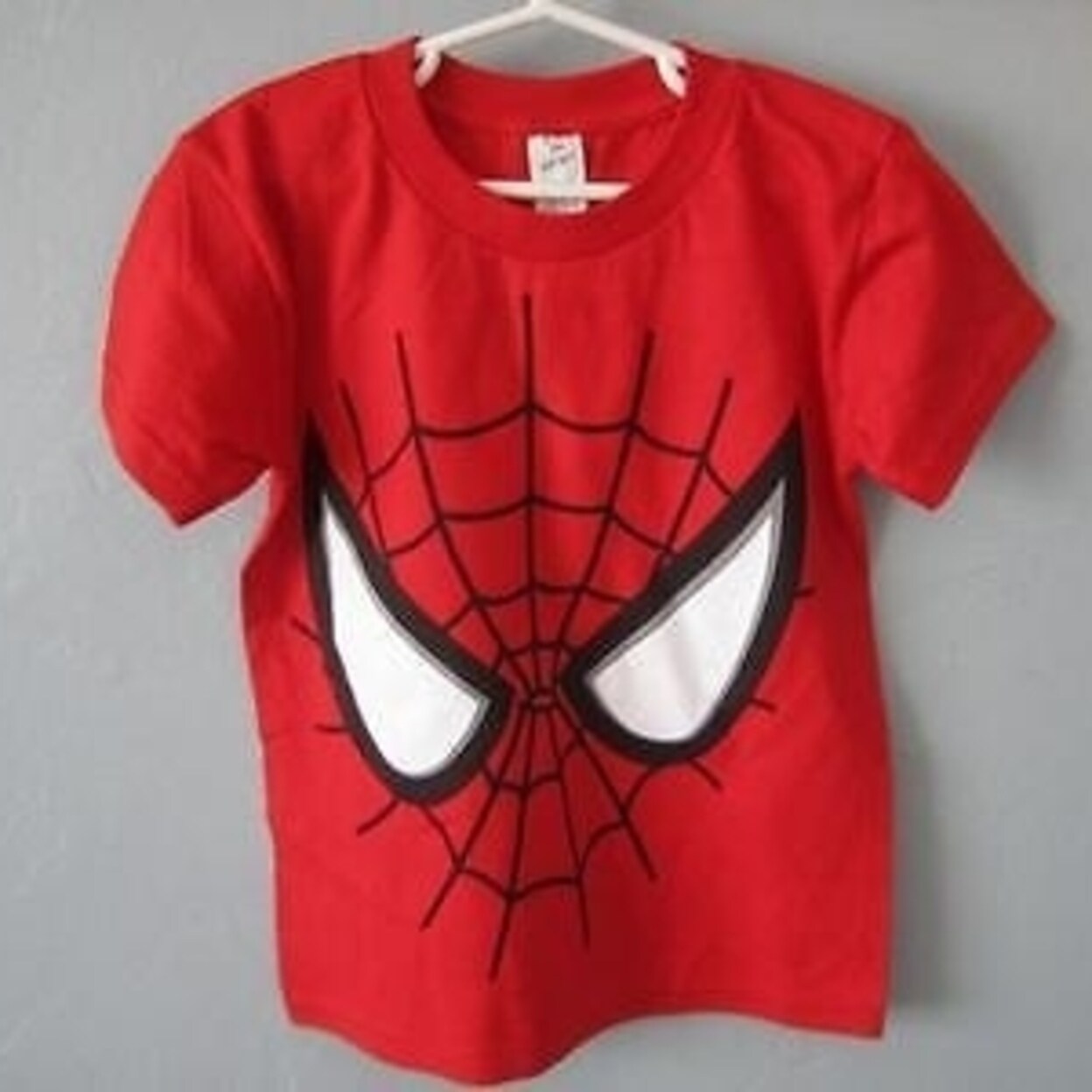 Shop Marvel Comics Amazing Spiderman Kids M Medium Red Shirt 68nw