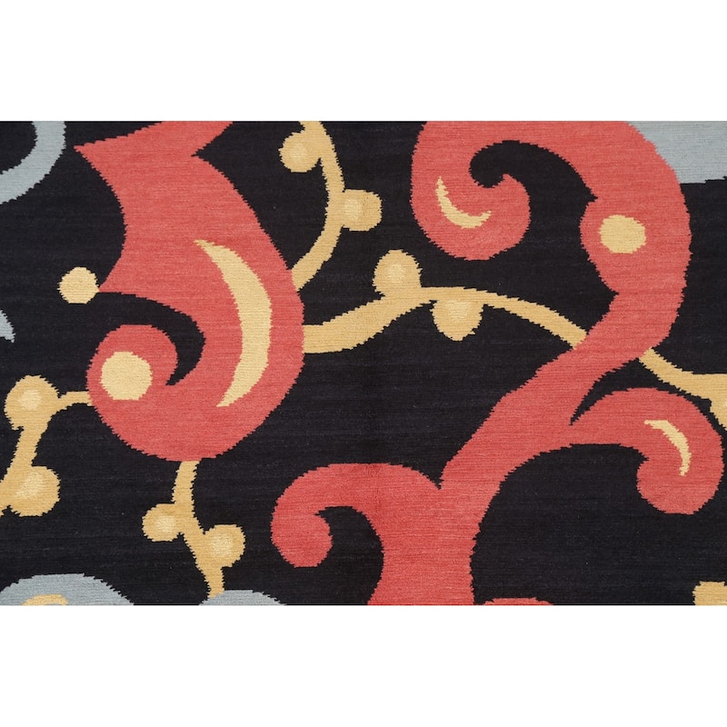 Contemporary Nepalese Vegetable Dye Area Rug Hand-knotted Wool Carpet - 5'3" x 7'0"