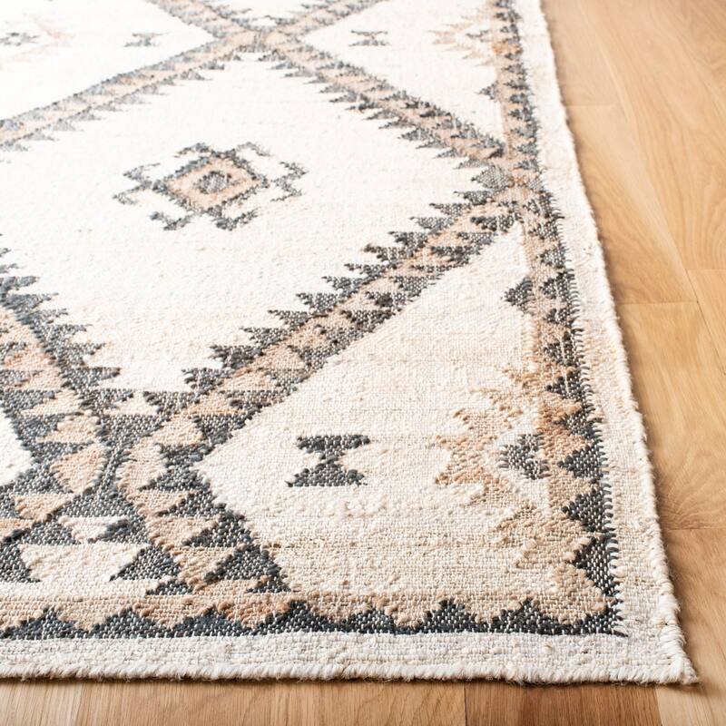 SAFAVIEH Flatweave Kilim Anneclaar Jute Rug