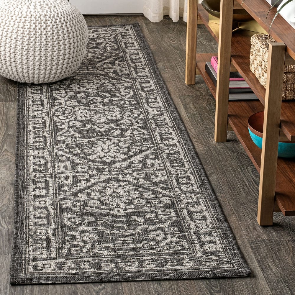JONATHAN Y Medallion Textured Weave Indoor/Outdoor Area Rug