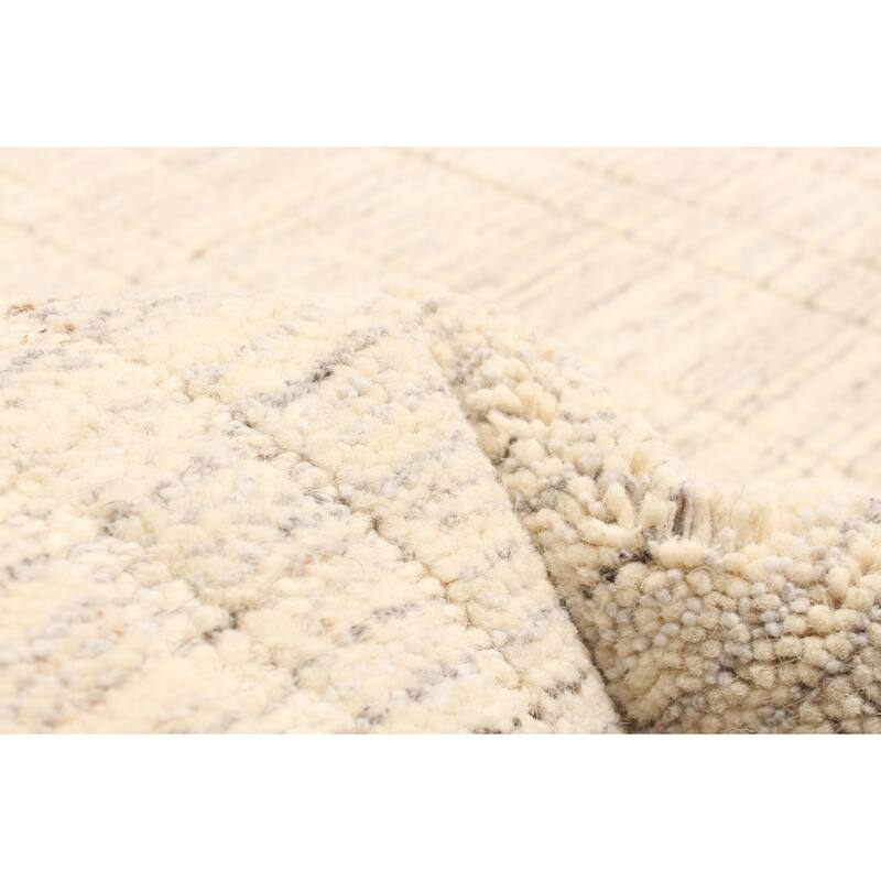 ECARPETGALLERY Hand Tufted Timeless Cream Wool Rug - 5'0 x 5'7