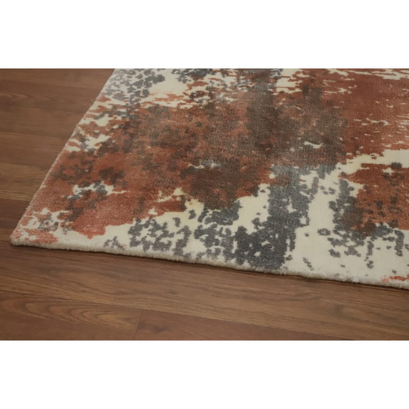 Hand-knotted Modern Silk Beige Abstract Oriental Area Rug - 7' 2'' X 5' 4''