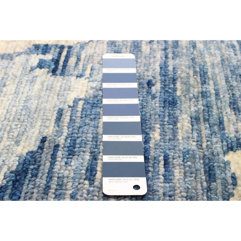 ECARPETGALLERY Hand-knotted Mystique Blue Wool Rug - 4'5 x 6'4