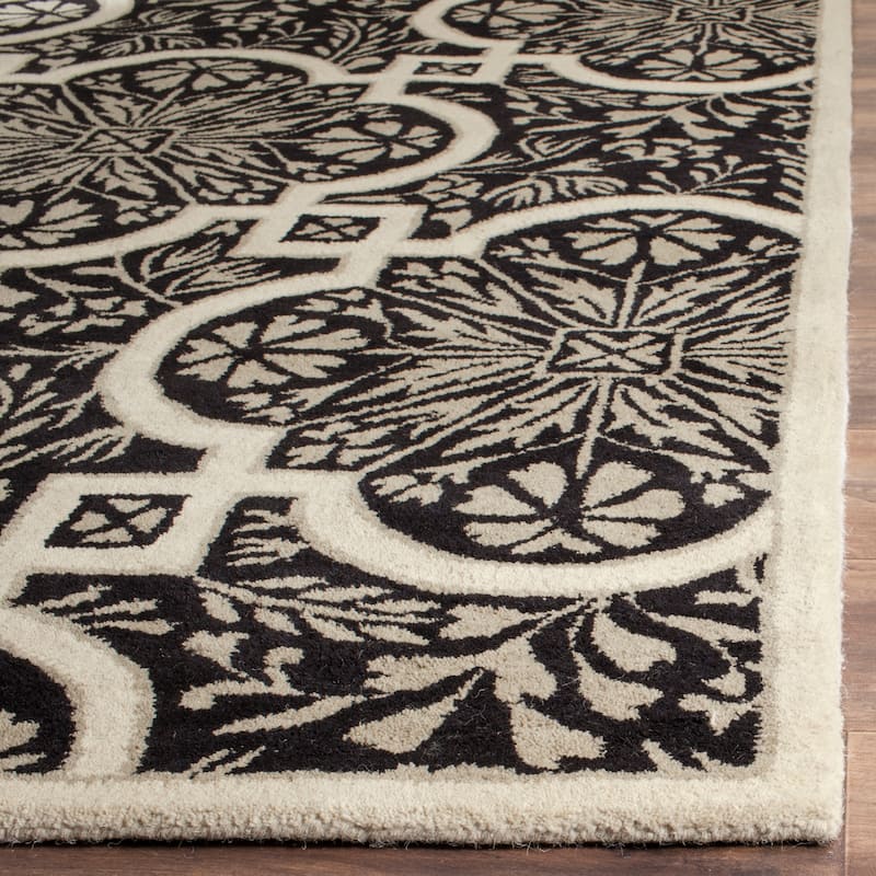 Martha Stewart by SAFAVIEH French Painted Avignon Wool Rug