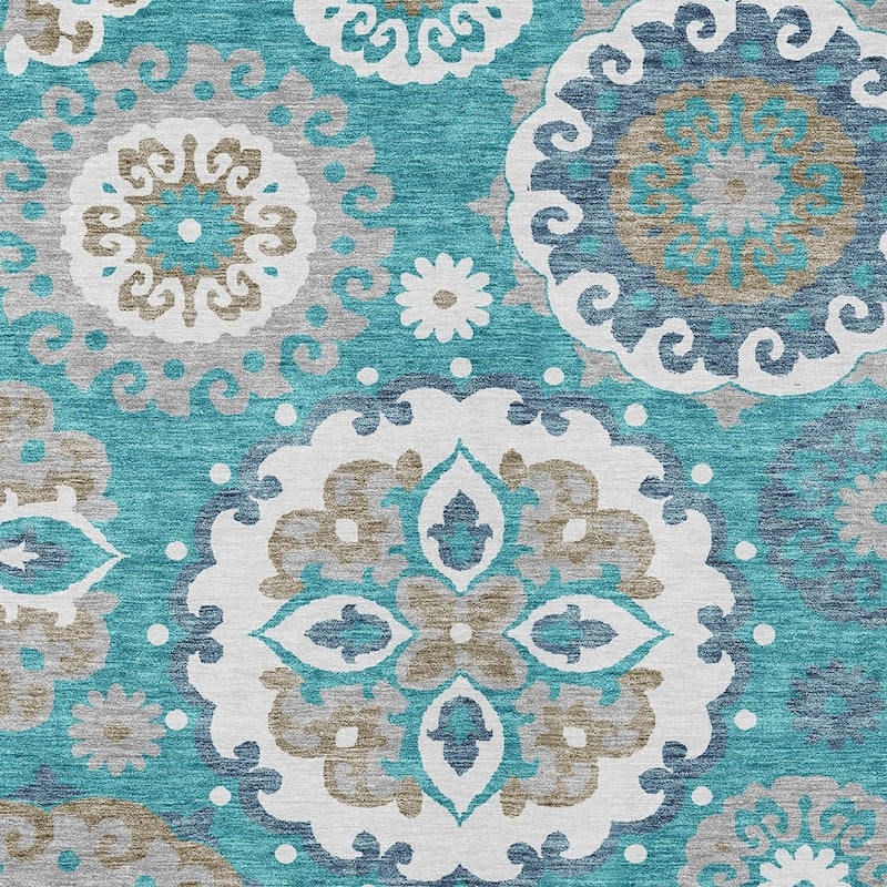 HomeRoots Floral Medallion Transitional Rectangle Outdoor Rug