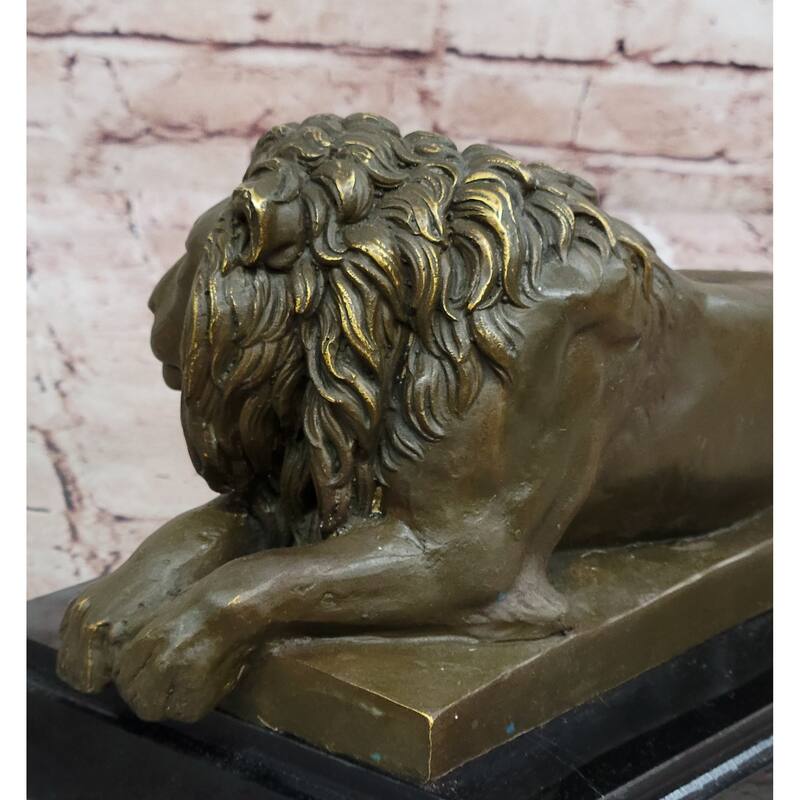 Reclining Lion Bronze Sculpture - Majestic Wildlife Symbol Art