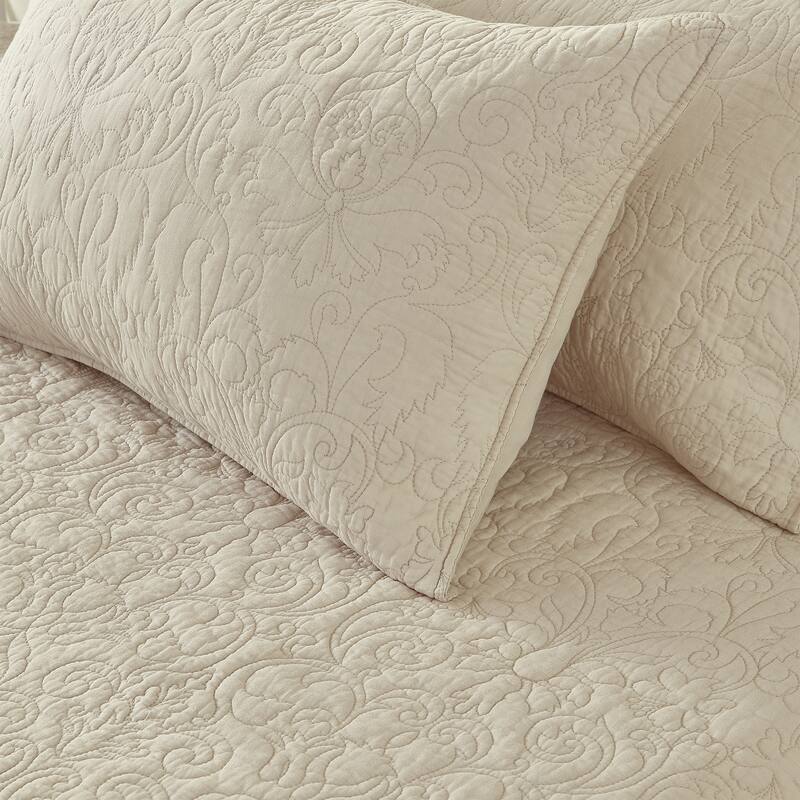 Patina Vie Maison 100% Cotton Stitched 3 Piece Quilt and Sham Set